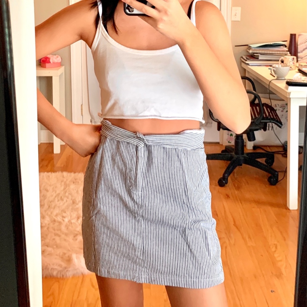 Brandy Melville skirt